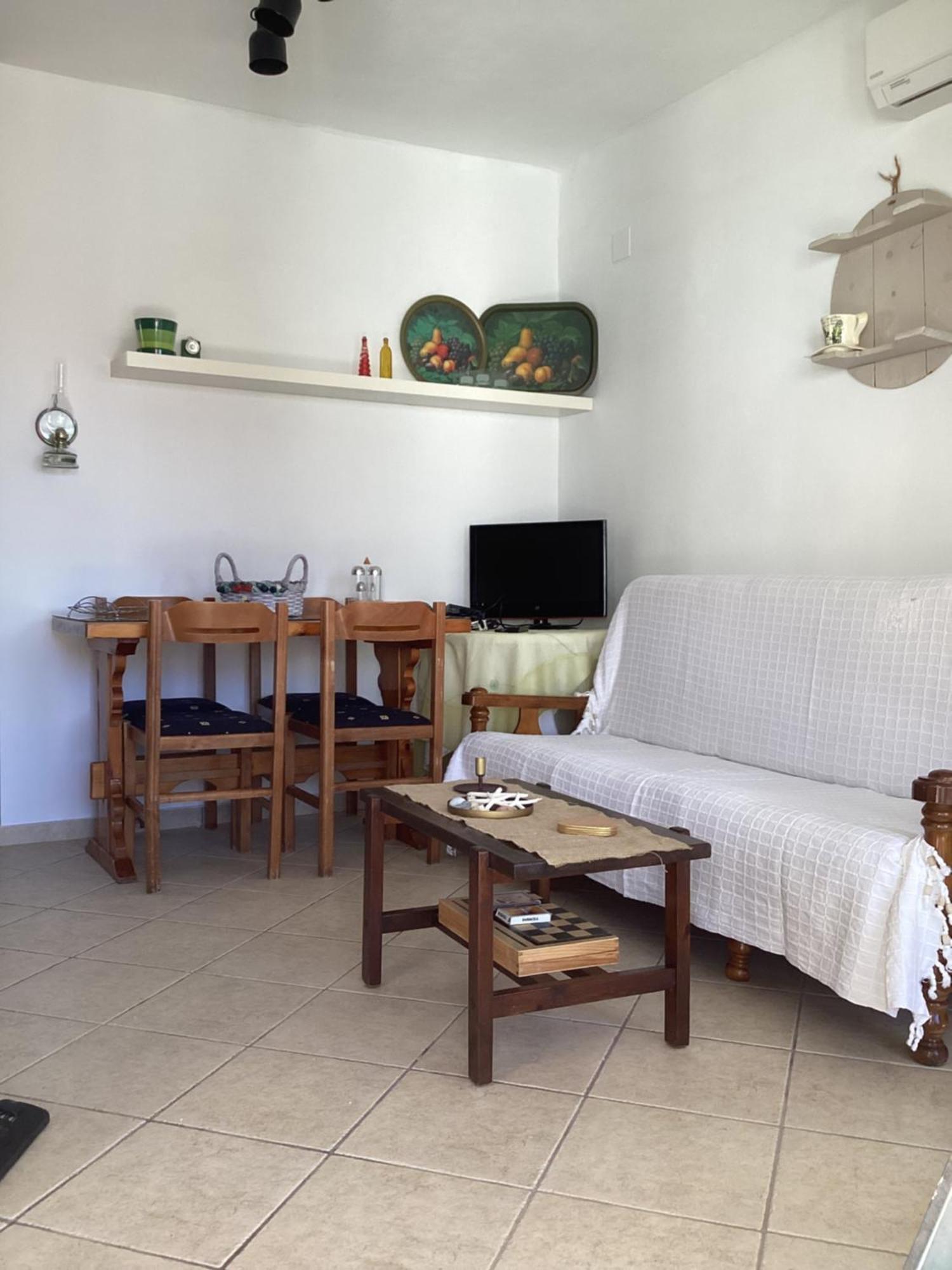 Elina's House * Κουμέικα